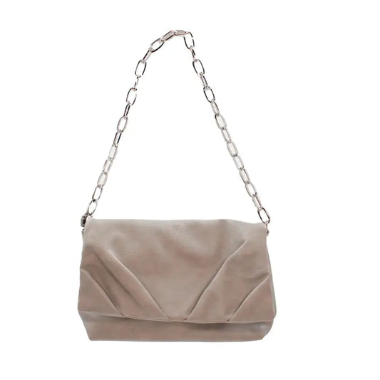 Lucy Satchel