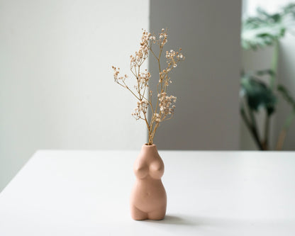 Curvy Figure Bud Vase