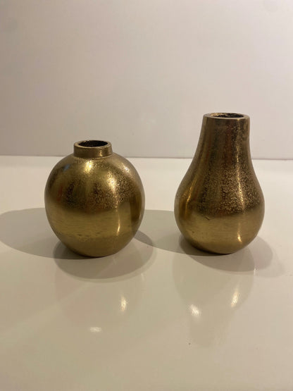 Chateau Gold Bud Vase