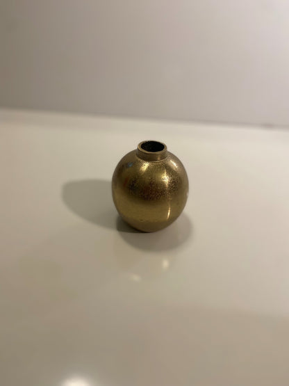 Chateau Gold Bud Vase